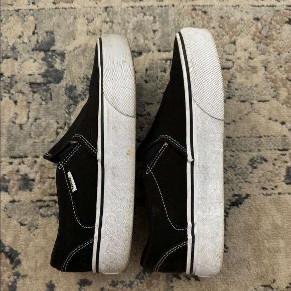 Platform vans - Picture 3 of 6